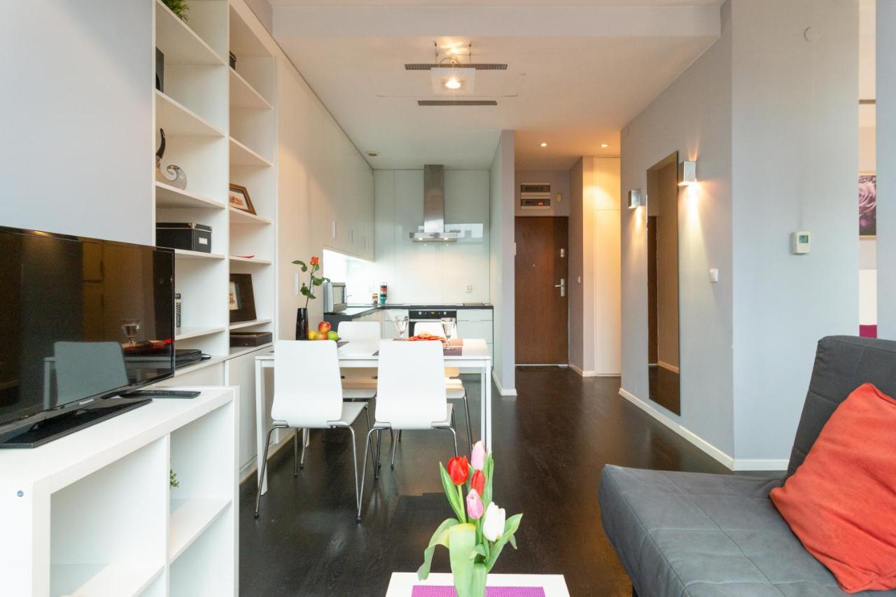 קרקוב Secret Charm Fully Equipped Apt With Balcony מראה חיצוני תמונה
